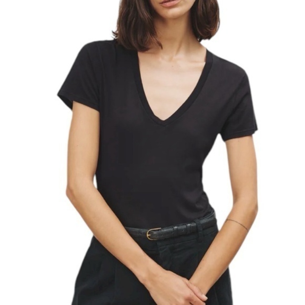 Nili Lotan Carol 100% Supima Cotton Black V-Neck‎ Tee Size Medium